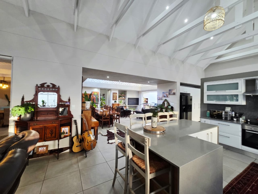 4 Bedroom Property for Sale in Kingswood Golf Estate Western Cape